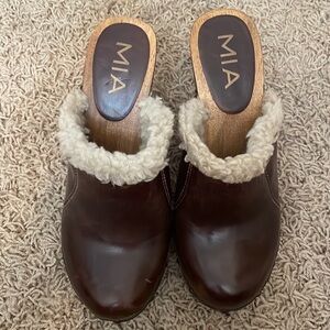 MIA leather clog heel Slip On Shoes Size 6 Leather Brown Faux Fur Studded detail